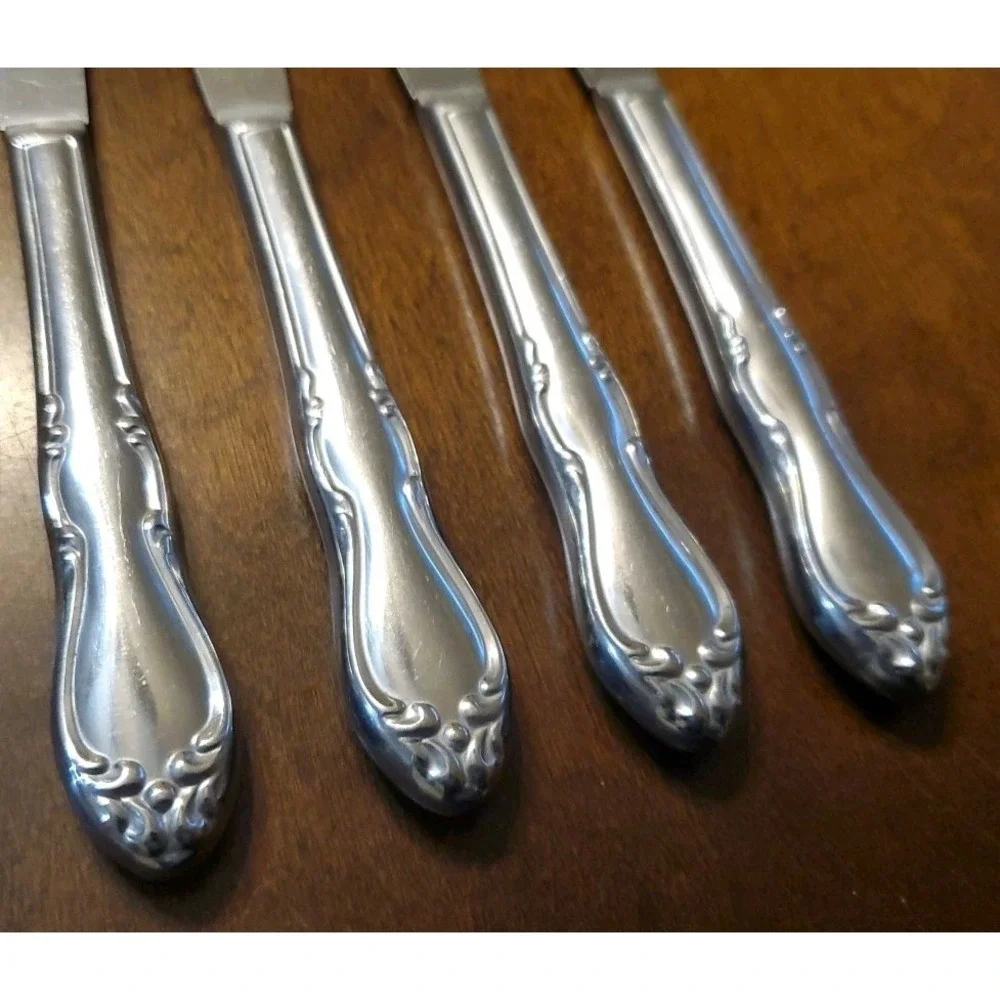 Oneida‎ HOMESTEAD 4 Dinner Knives S&G Rogers Stainless Flatware